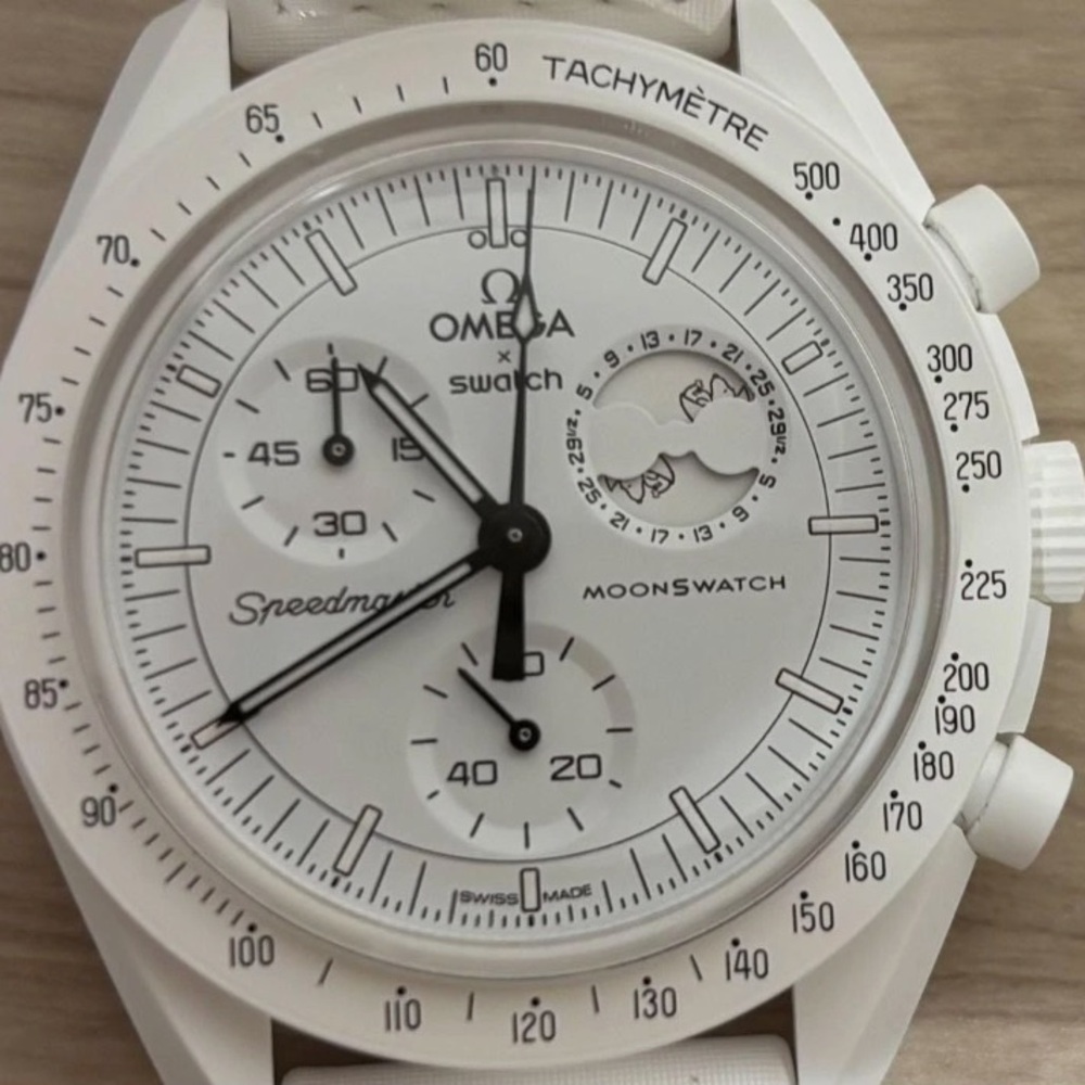 OMEGA Swatch Mission to the Moon SO33W700 Chronograph White Water Resistant